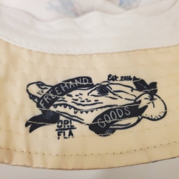 Handmade Bucket Hat Florida Theme Loungechair Drink - Picture 13 of 13